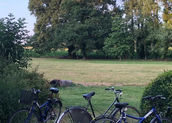 Manoir De La Chouanniere * Montreuil-sur-Maine